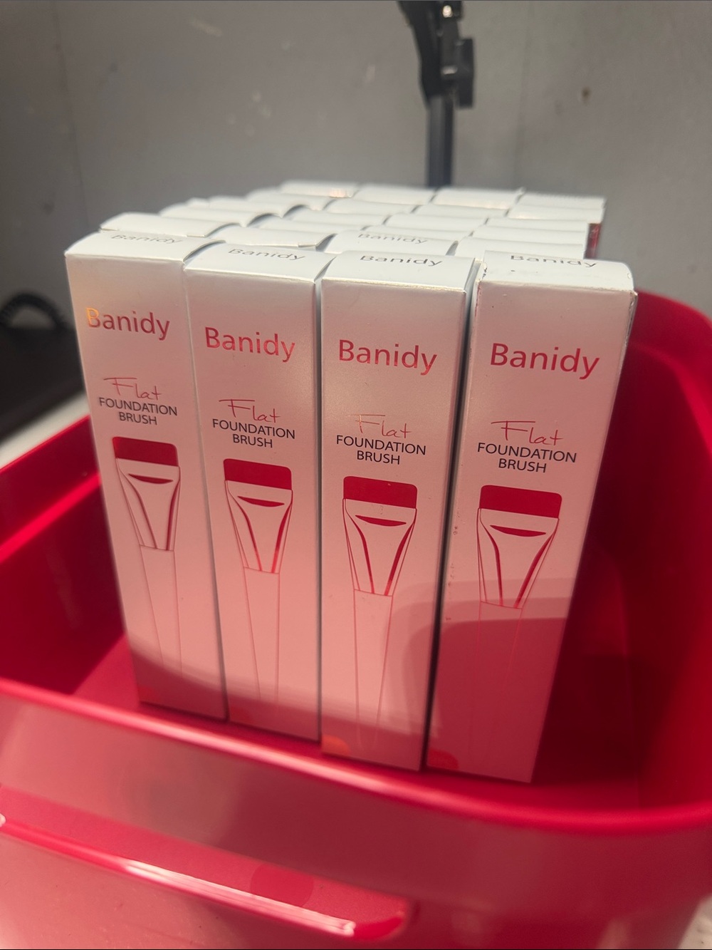Pink Flat Foundation Brush — Smooth Liquid Coverage